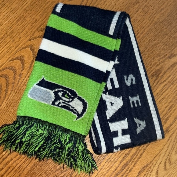 NFL Seattle Seahawks Scarf - Picture 1 of 3